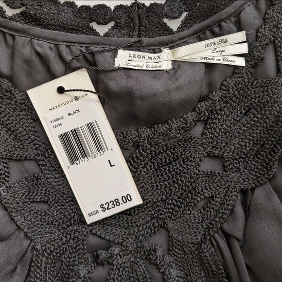 Leon Max Blouse 100% Silk Sleeveless Embroidered Sheer Overlay Lined Black L NWT - Picture 14 of 15
